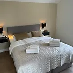 Apartamento House *