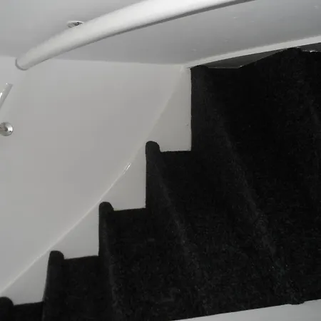 House * זנדוורט