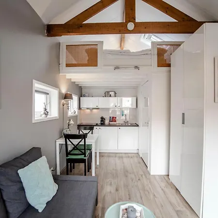 Apartment House