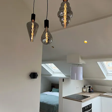 House Apartment *