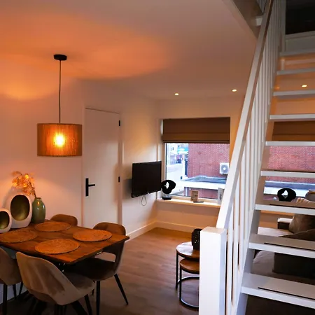 Apartment House