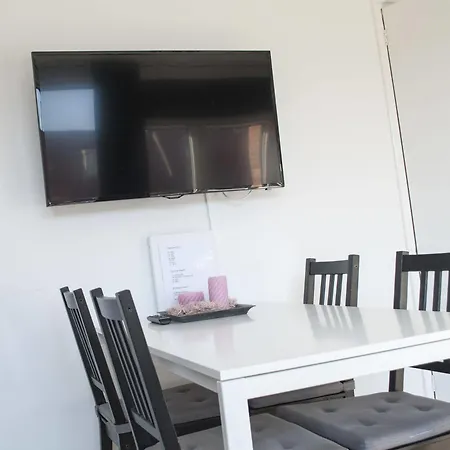 Apartment House *