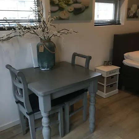 Apartment House *