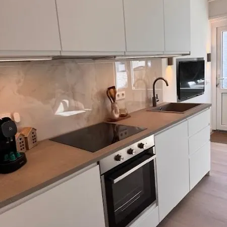 Apartman House *