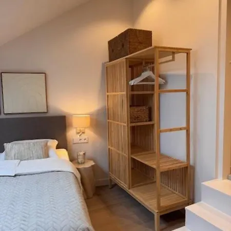 House Apartman *